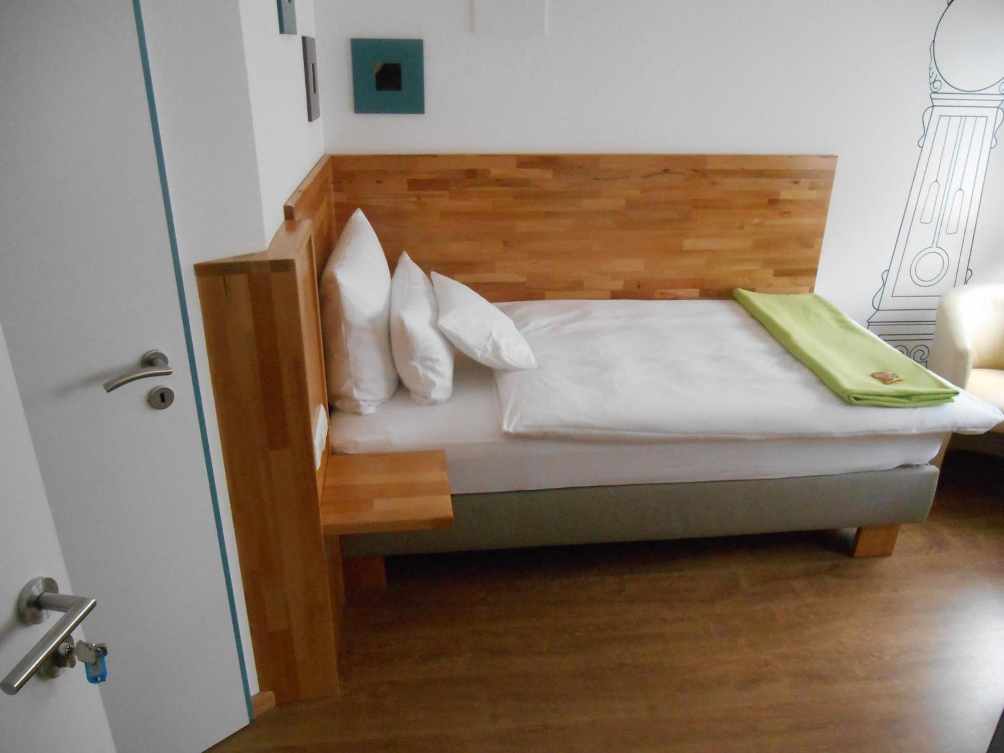 Warum Ins Hotel Neckarsulm Exteriör bild
