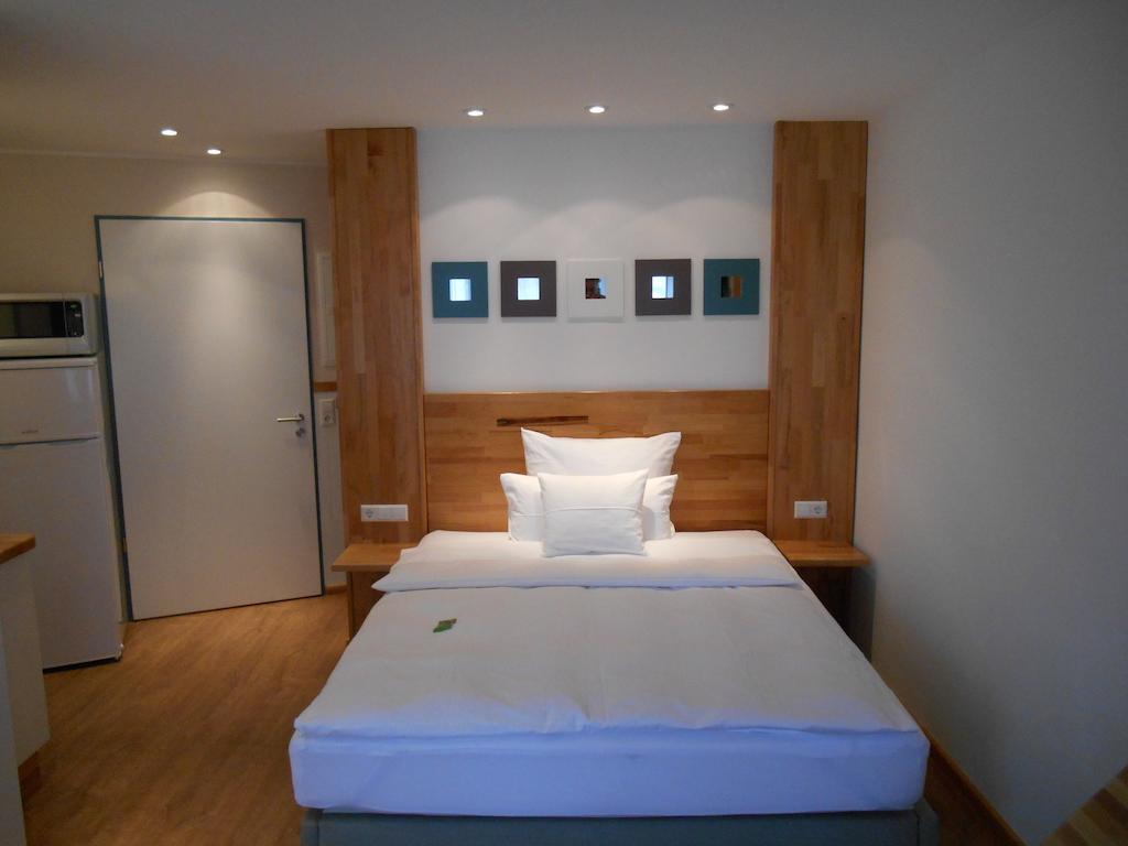 Warum Ins Hotel Neckarsulm Rum bild